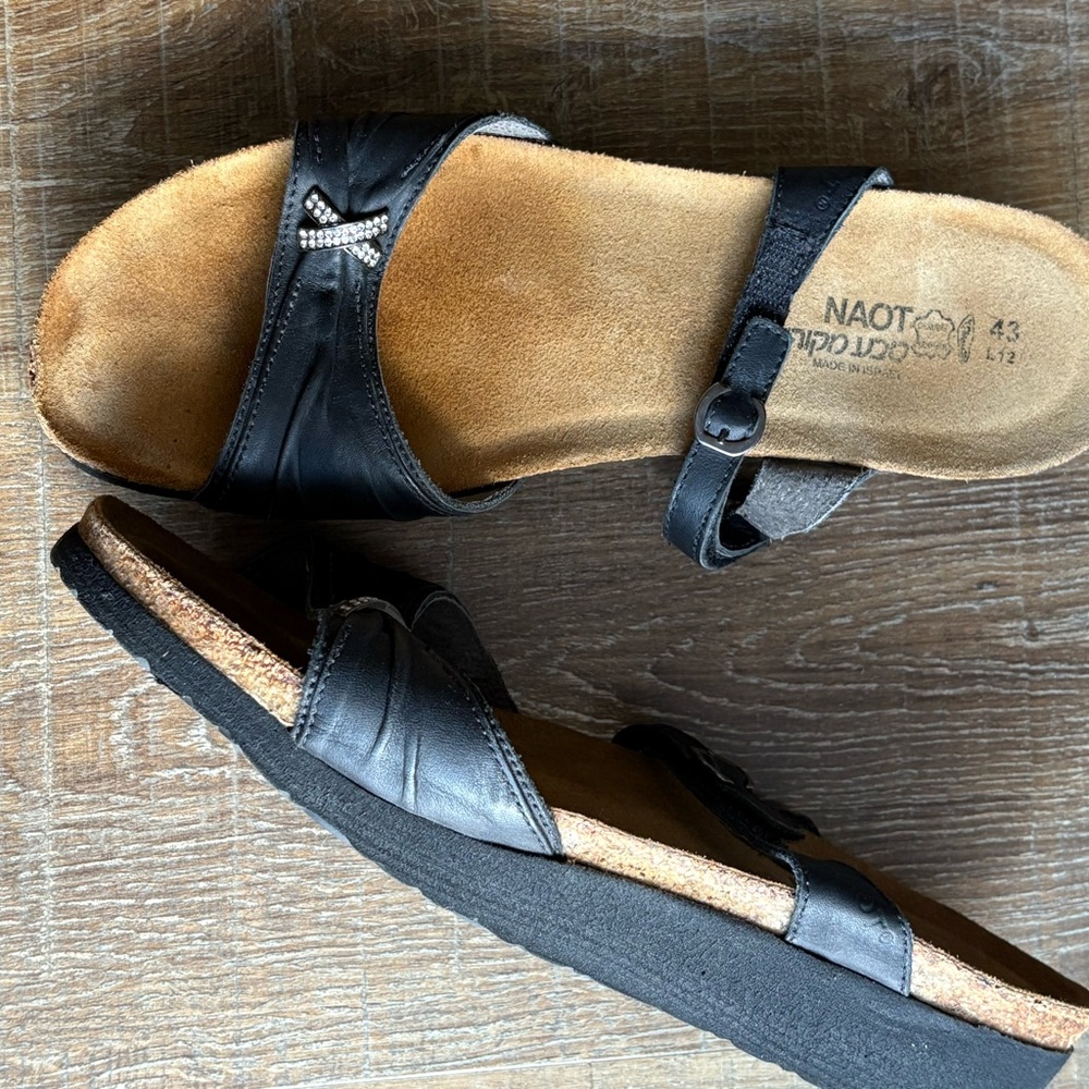 Naot Black Leather Slide Sandals with Rhinestone Accent. Similar to  Birks!